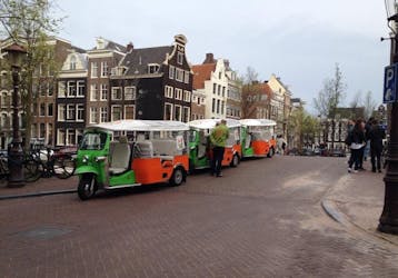 2-hour private sightseeing tour by tuk tuk in Amsterdam